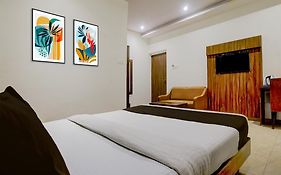 Super Townhouse Andheri Sakinaka Metro Formerly Hotel Amour