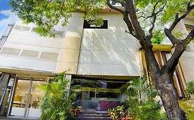 Townhouse Andheri Sakinaka Metro Formerly Hotel Amour